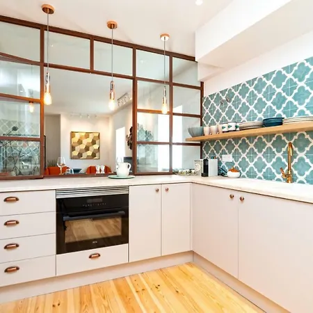 New!downtown With River View